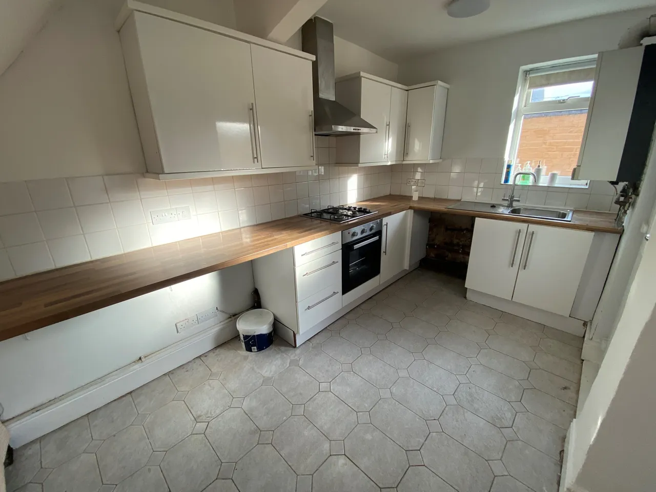 Glencairn road, L13, photo 5
