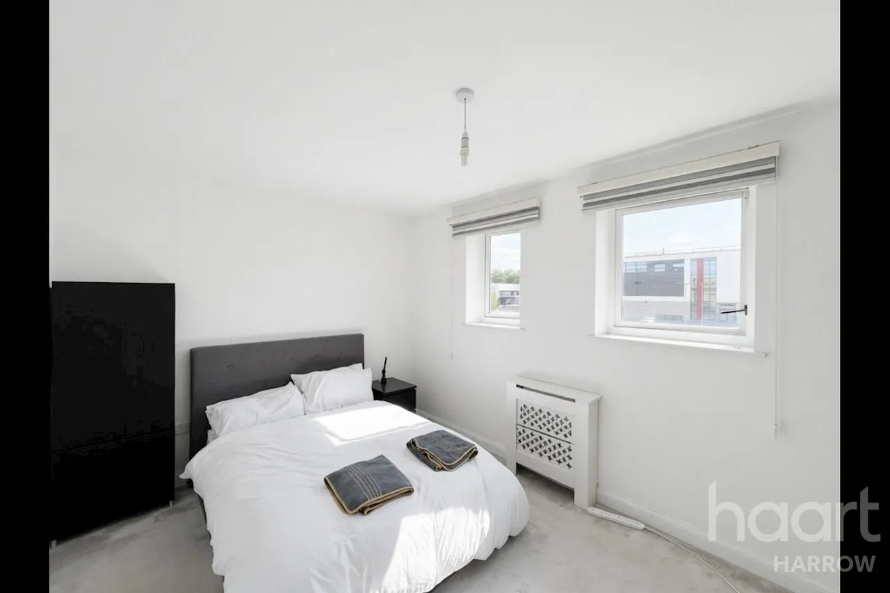 Edgecumbe Avenue, NW9, photo 8