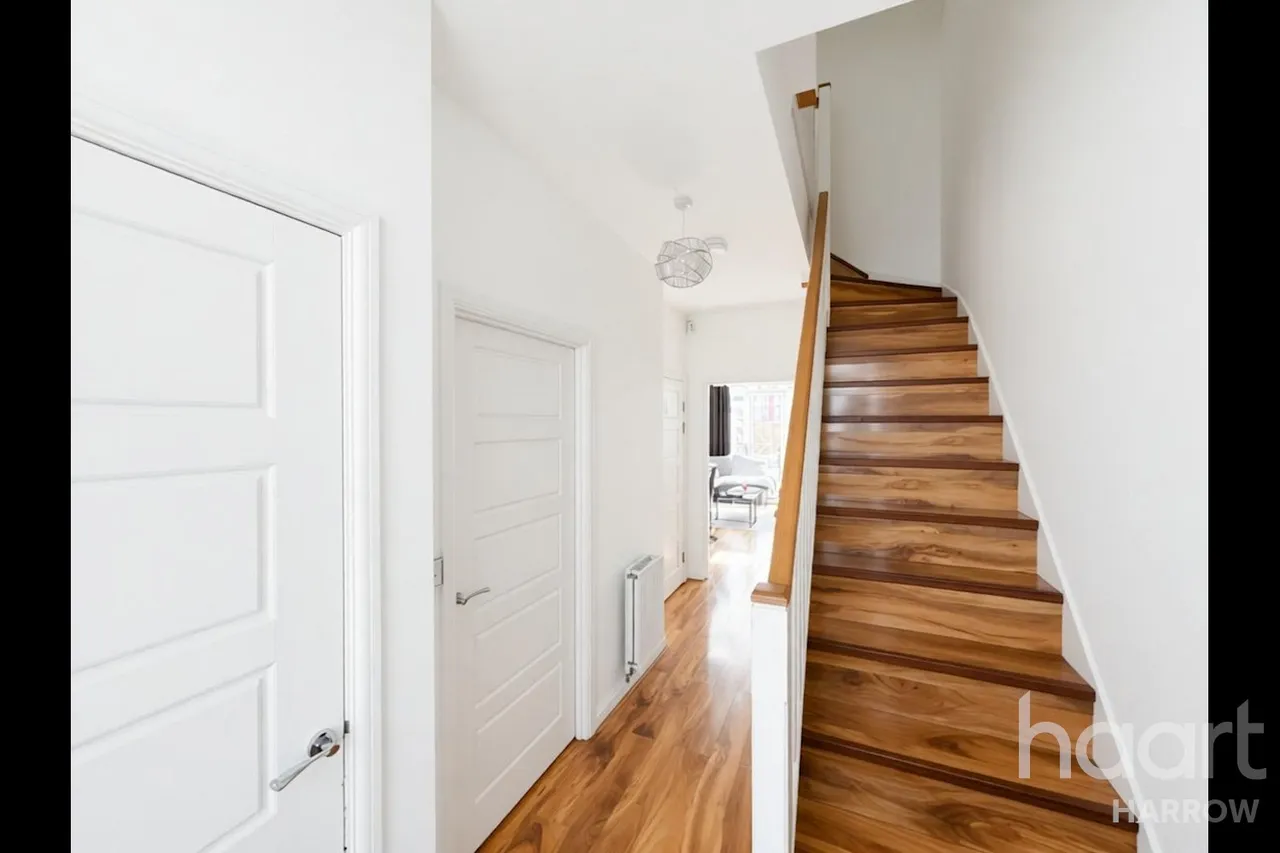 Edgecumbe Avenue, NW9, photo 7