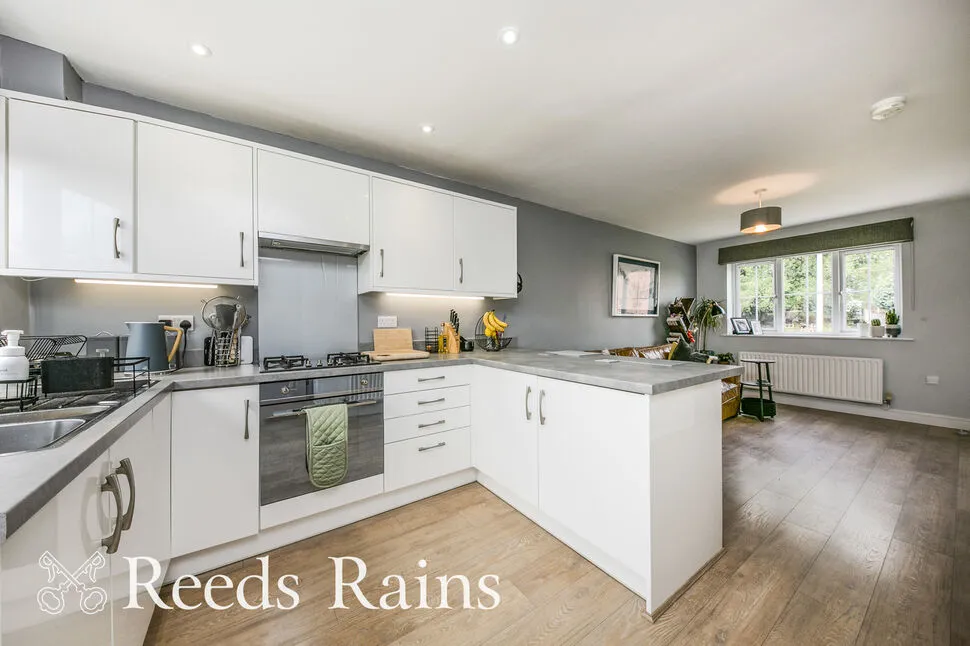 Whiston Close, Macclesfield, Cheshire, SK11, photo 5