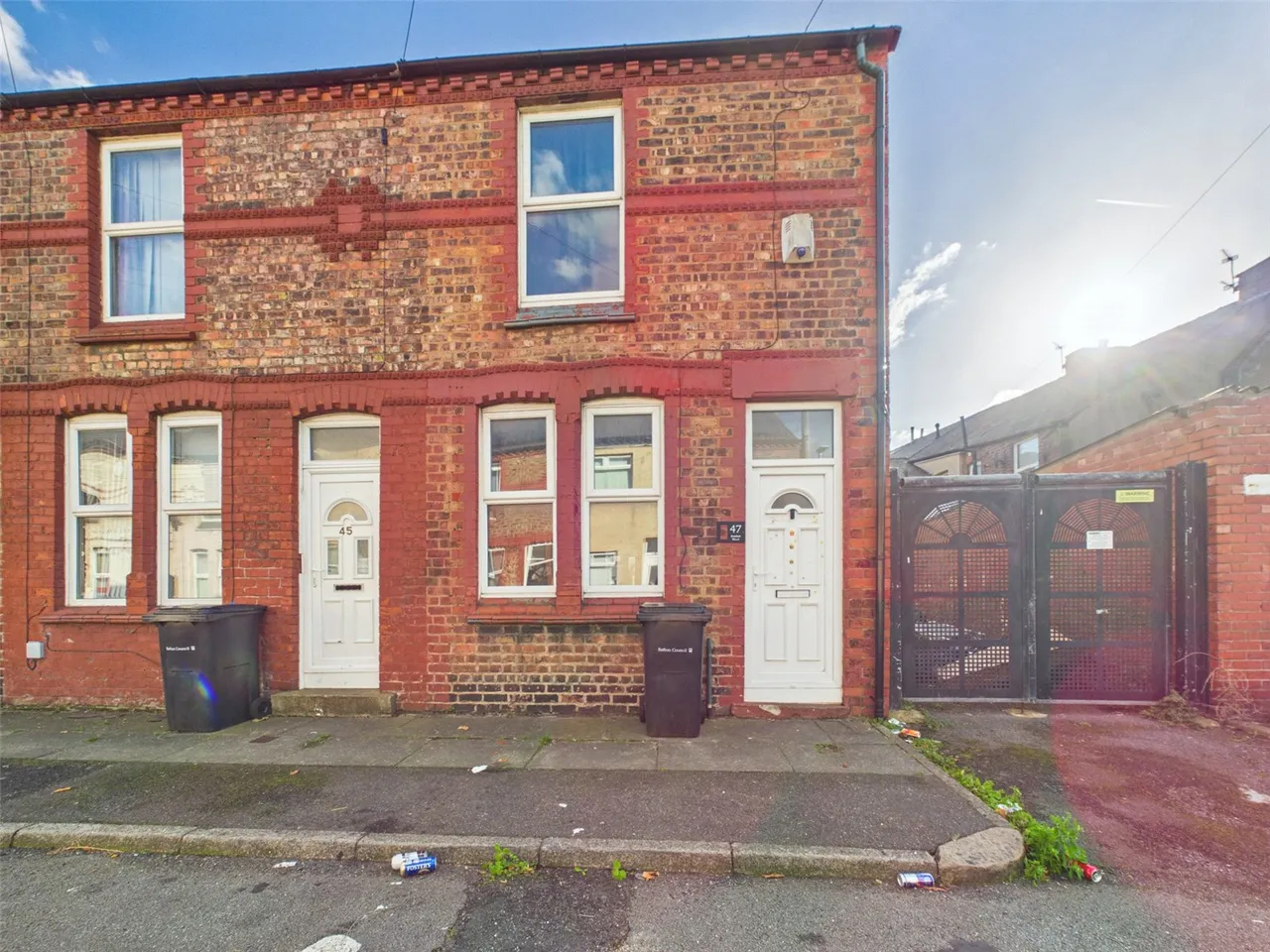 2 bed house to rent, Smollett Street, Bootle, L20