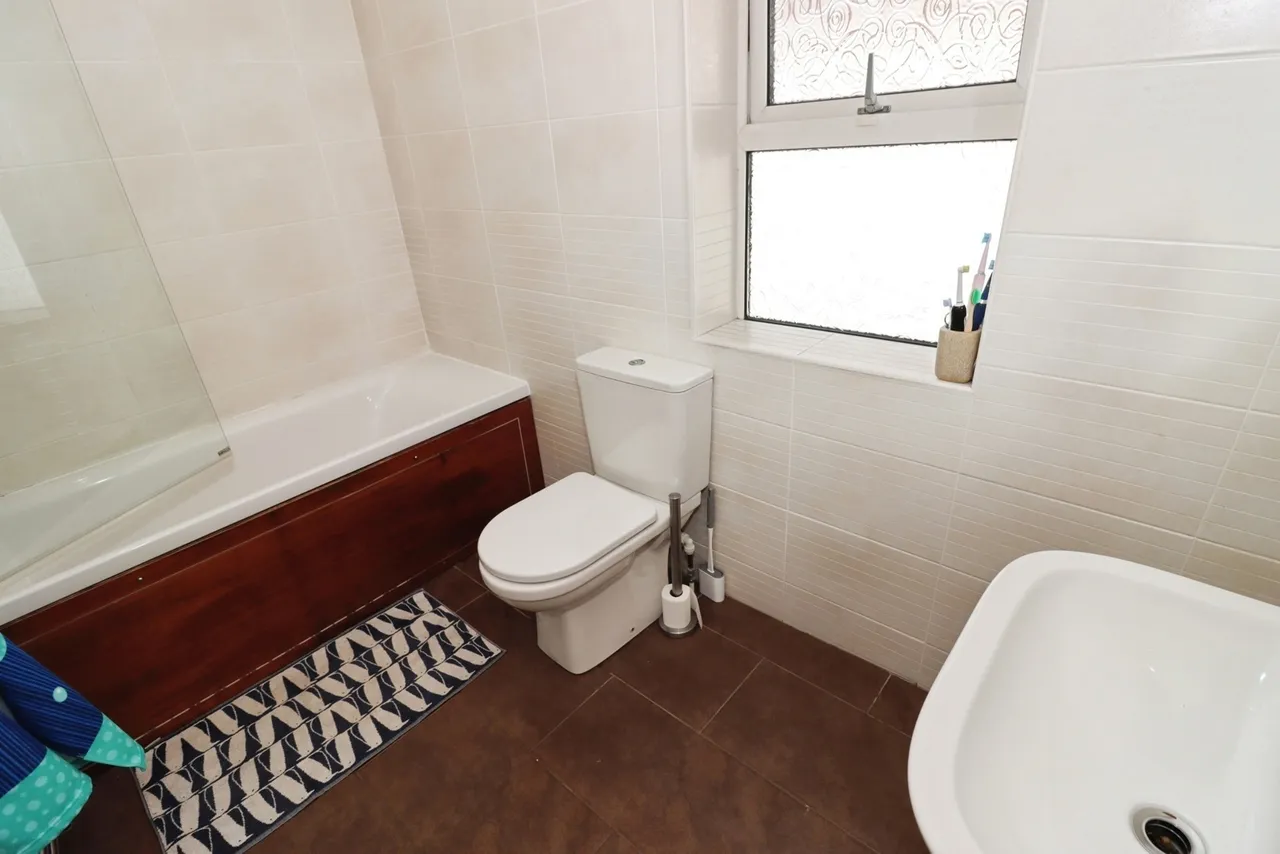 High Street, Staple Hill, Bristol, BS16, photo 12