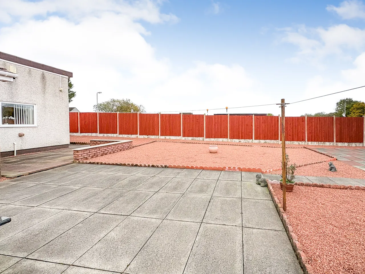 Kilwinning, KA13, photo 21