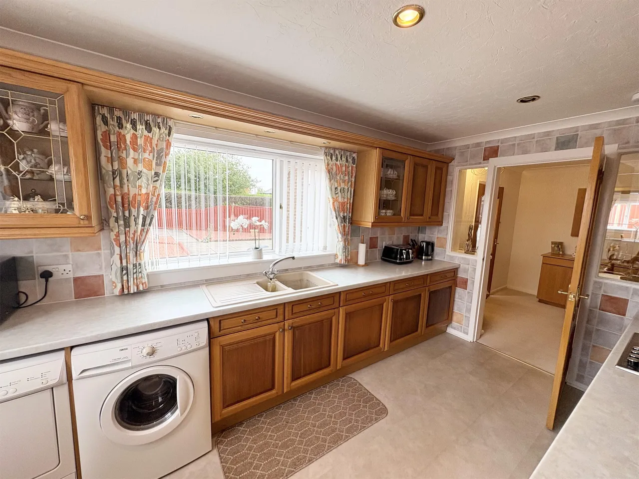 Kilwinning, KA13, photo 9