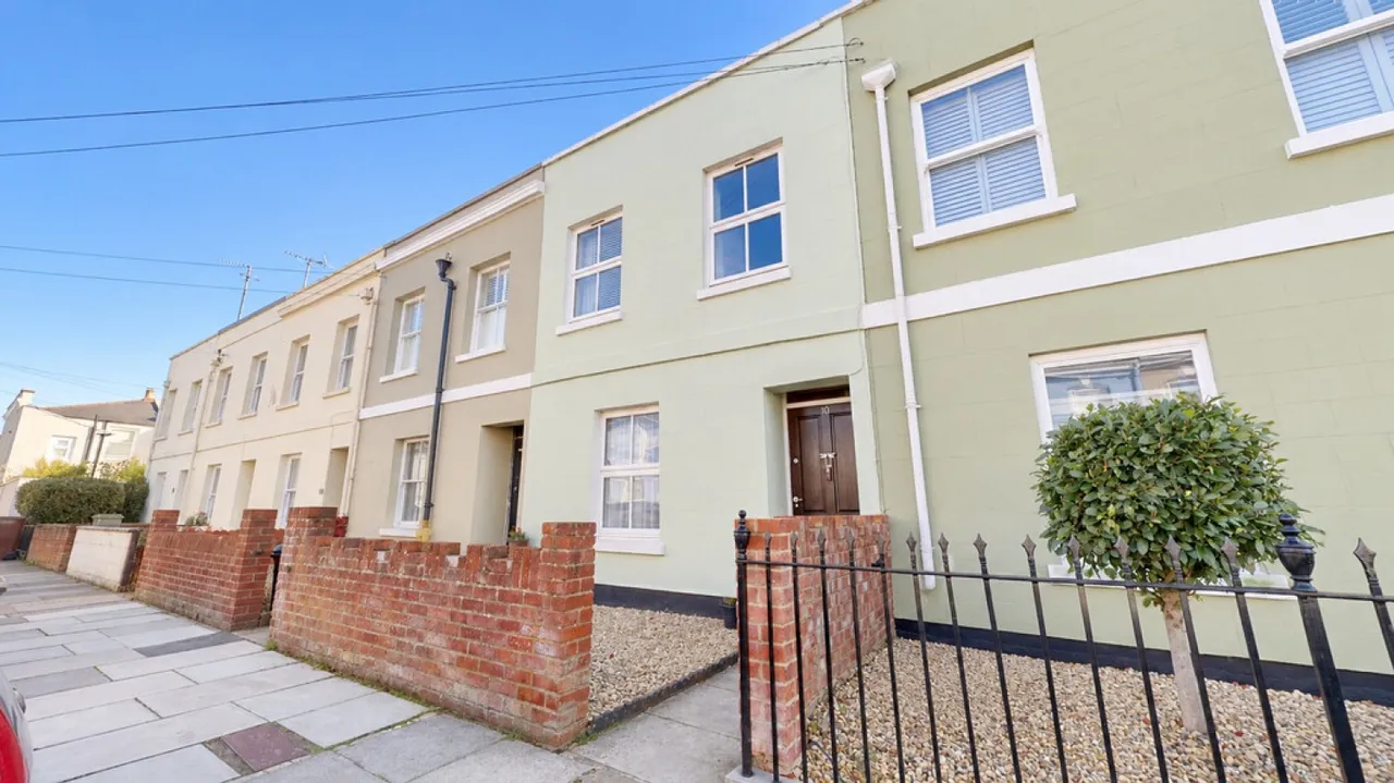 2 bed house for sale, Tivoli, Cheltenham, GL50