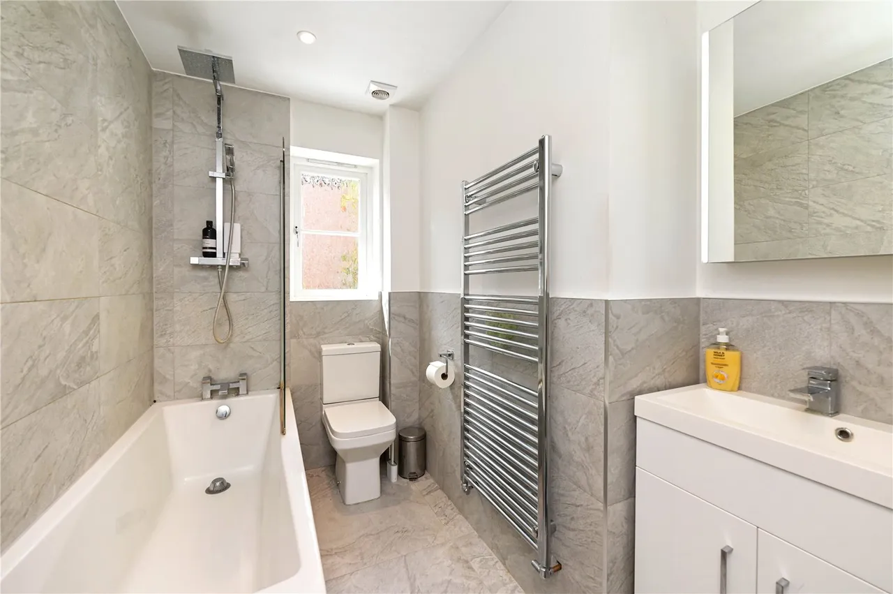 Micheldever Drive, Fleet, Hampshire, GU51 1BP, photo 10