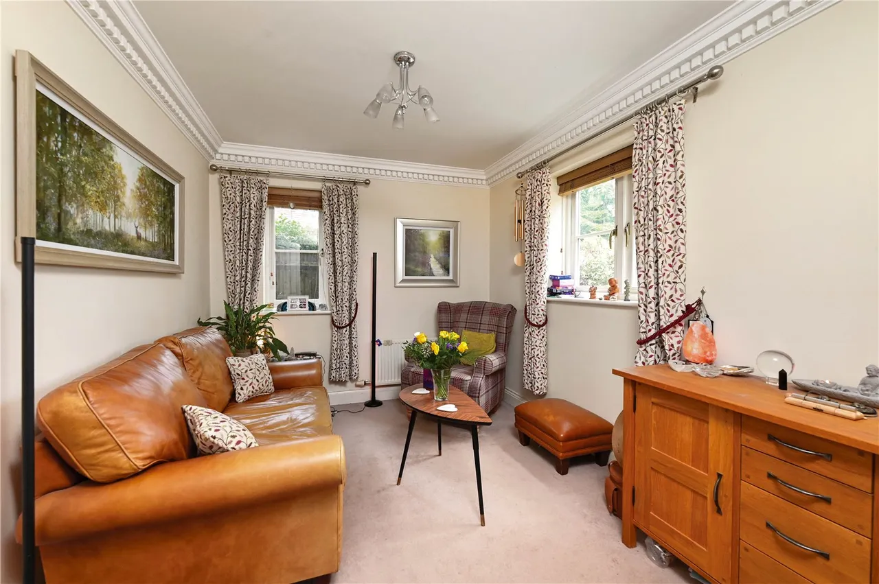 Micheldever Drive, Fleet, Hampshire, GU51 1BP, photo 7