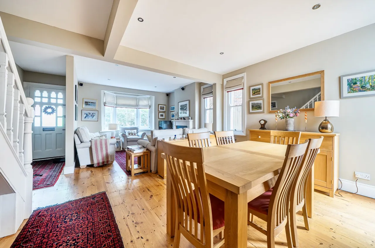 St. Pauls Road, Chichester, PO19, photo 2