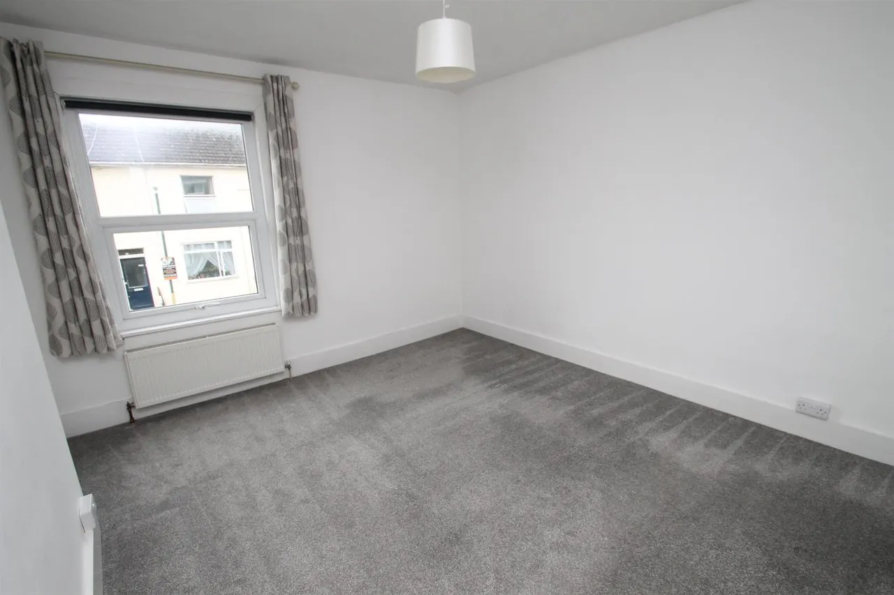 Charlton Street, Maidstone, photo 5
