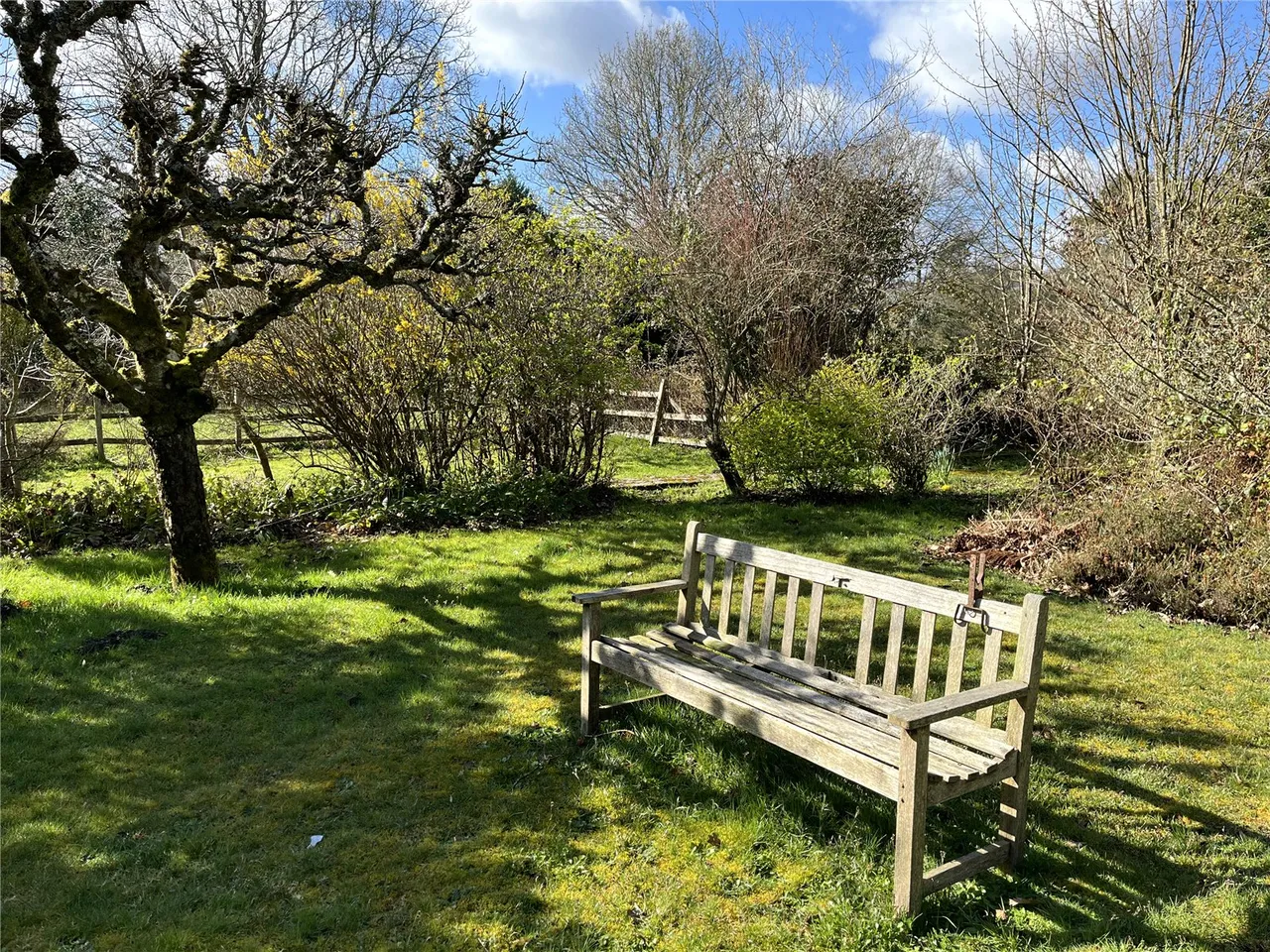 Canada Road, West Wellow, Romsey, Hampshire, SO51 6DE, photo 11