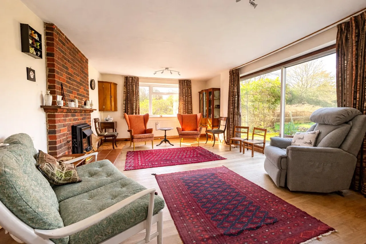 Canada Road, West Wellow, Romsey, Hampshire, SO51 6DE, photo 2