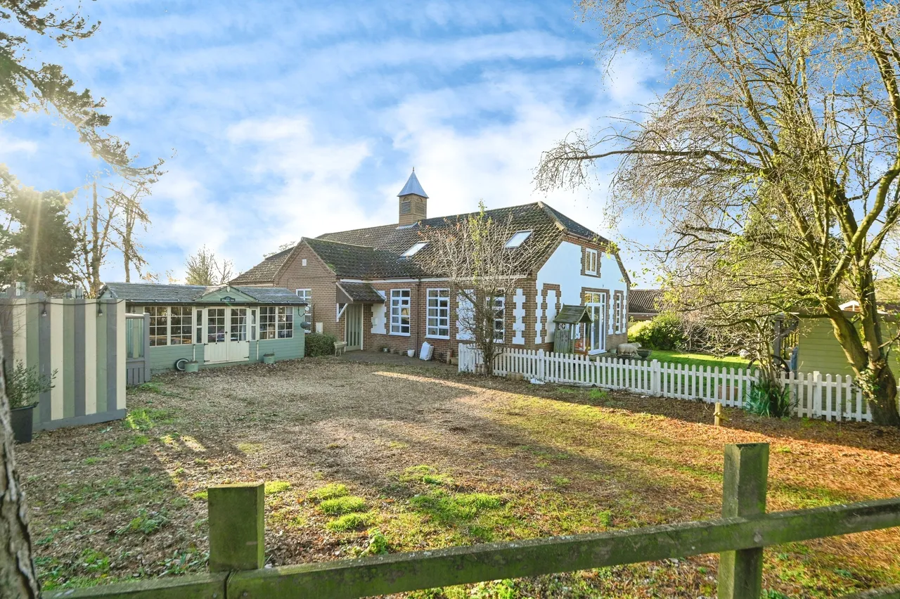 Sandy Lane, Blackborough End, King's Lynn, Norfolk, PE32, photo 14