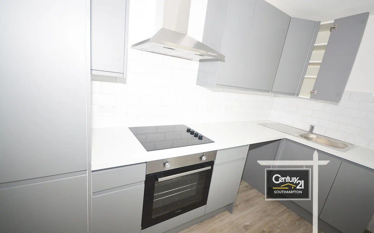 College Place, Southampton, SO15, photo 3