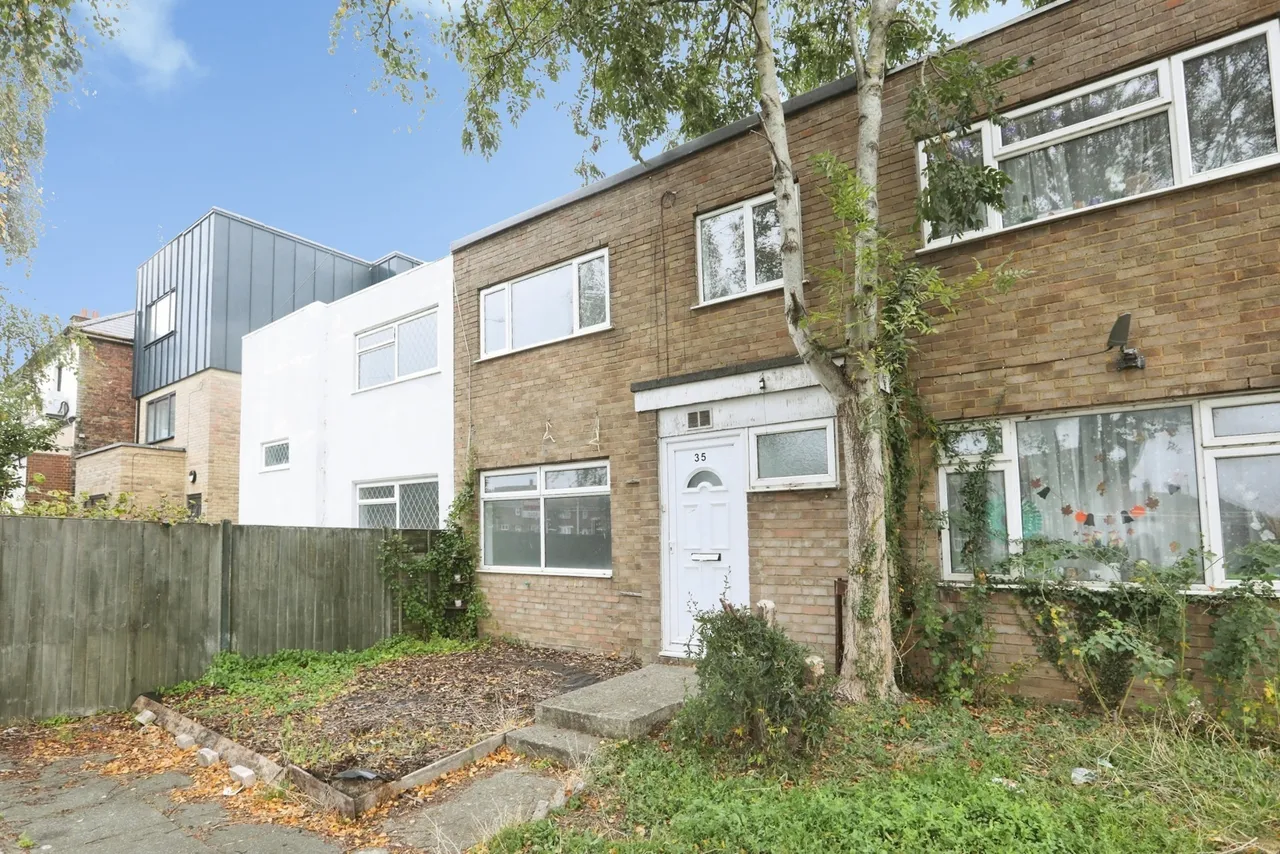 3 bed house for sale, Canterbury Road, Sittingbourne, ME10