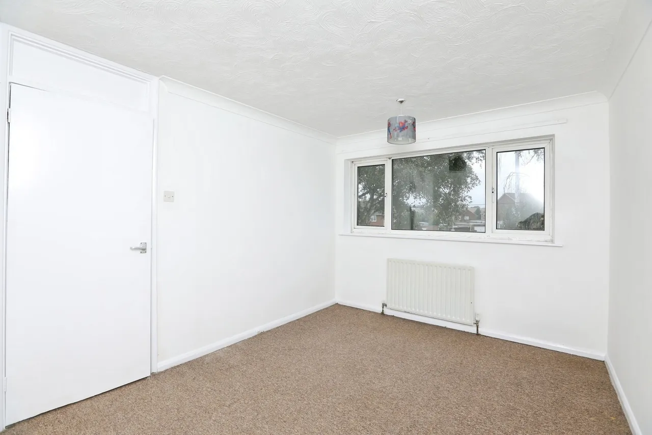 Canterbury Road, Sittingbourne, ME10, photo 8