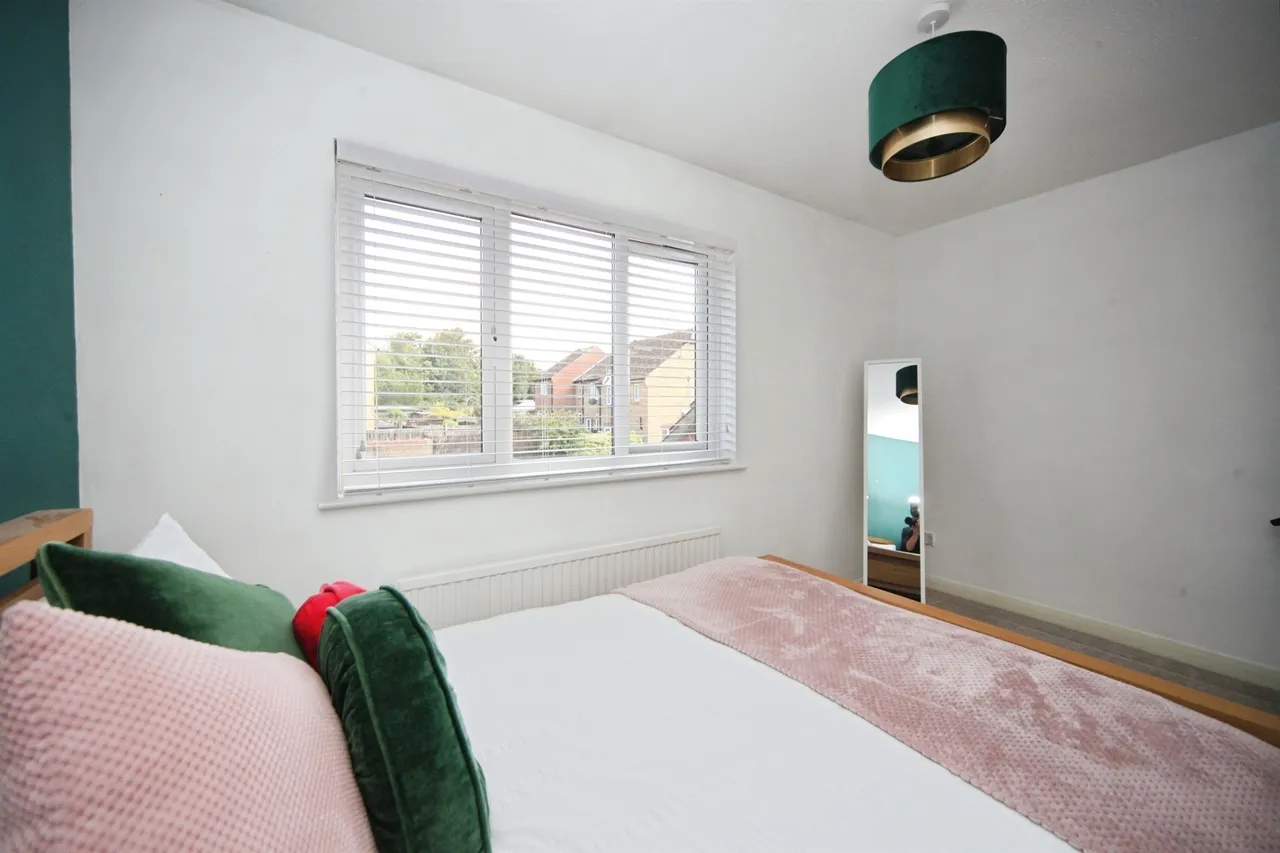 Northview Road, Houghton Regis, LU5, photo 9