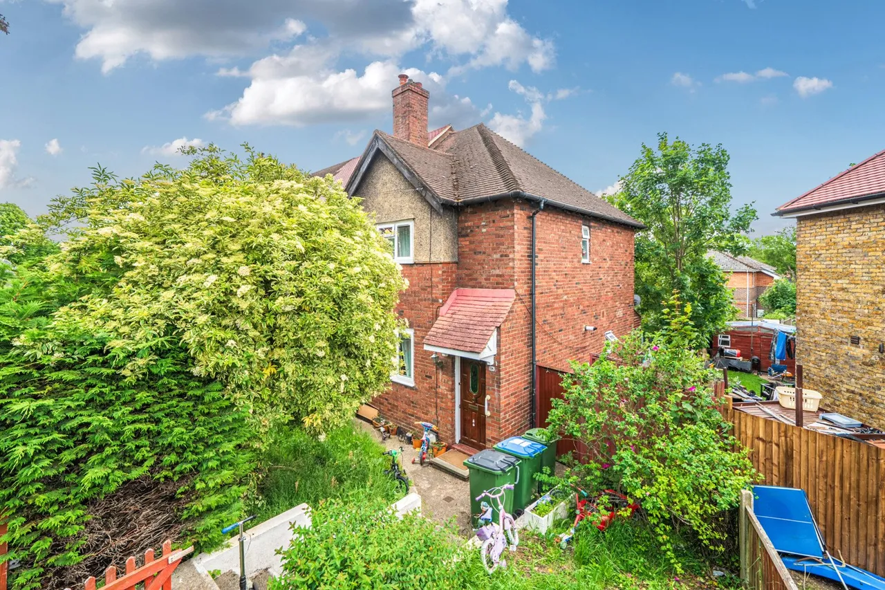 Middle Park Avenue, SE9, photo 15