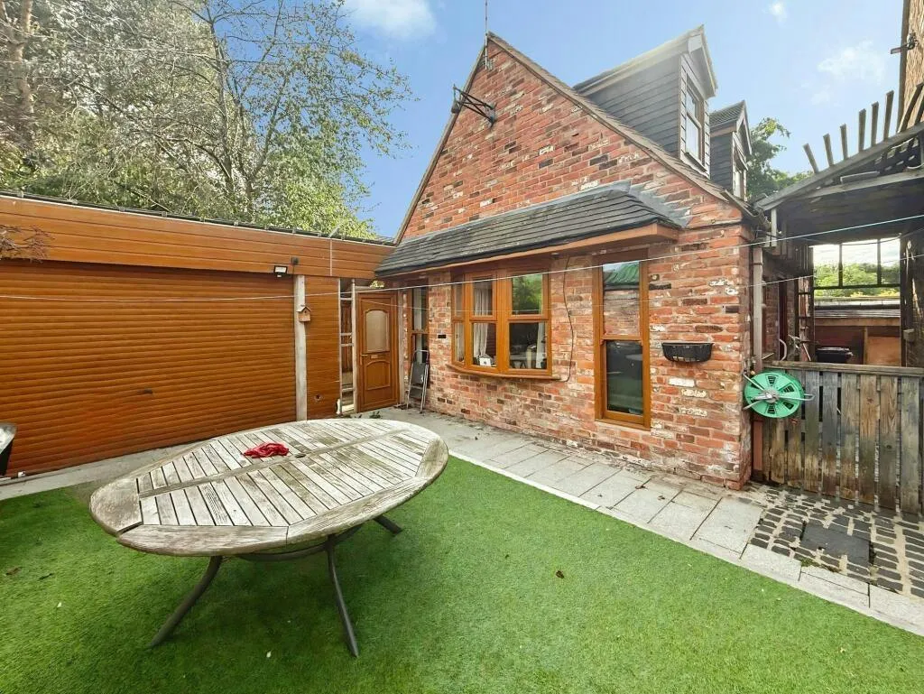 Crewe Road, Alsager, ST7, photo 21