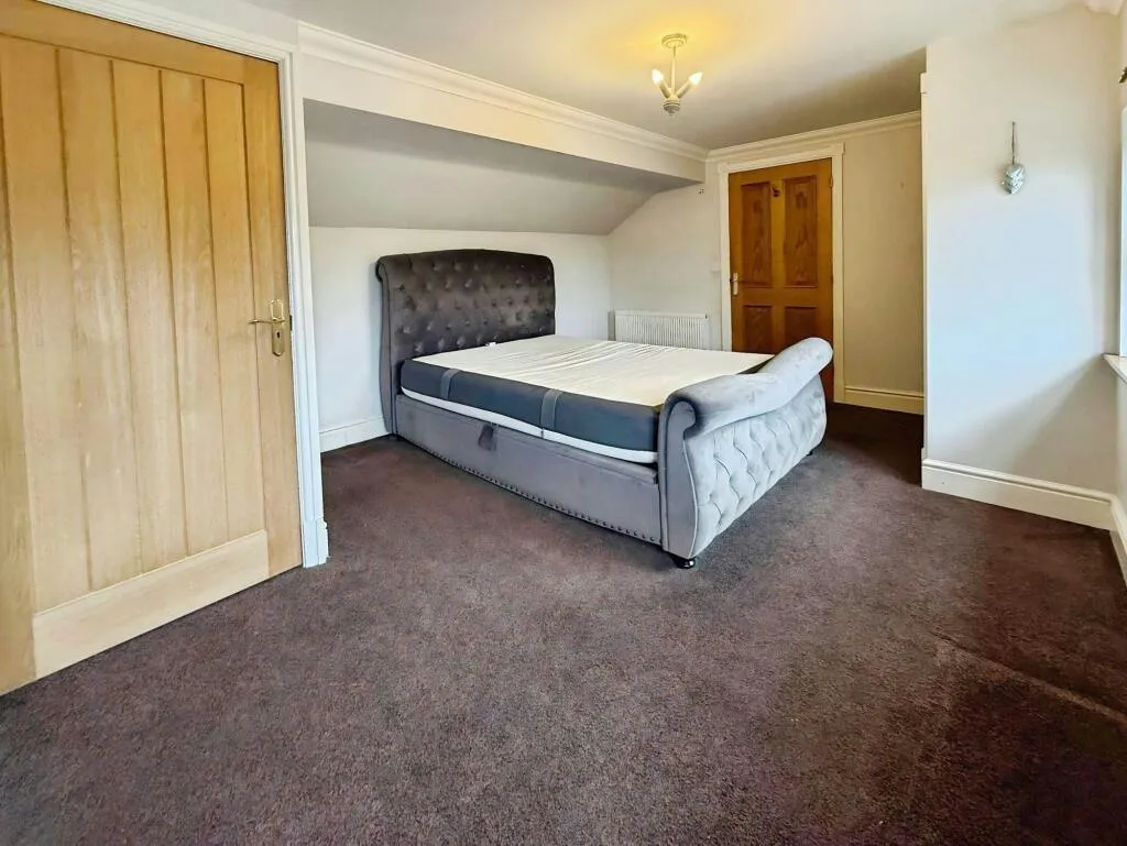 Crewe Road, Alsager, ST7, photo 13