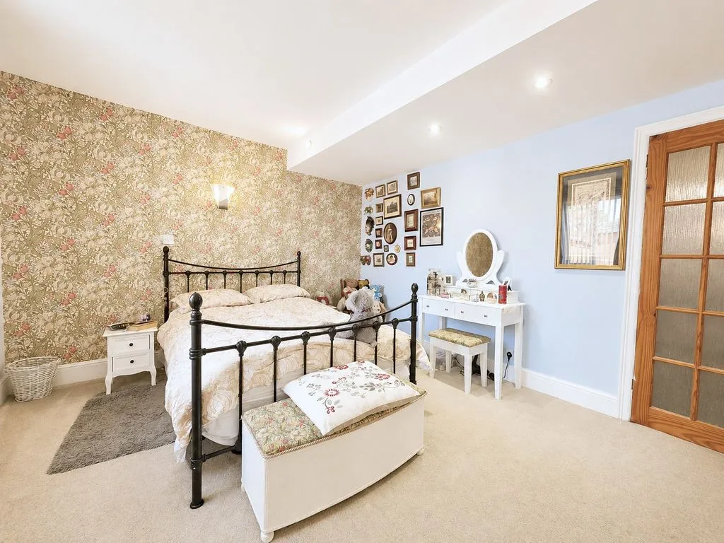 Spencers Road, Maidenhead, SL6, photo 11