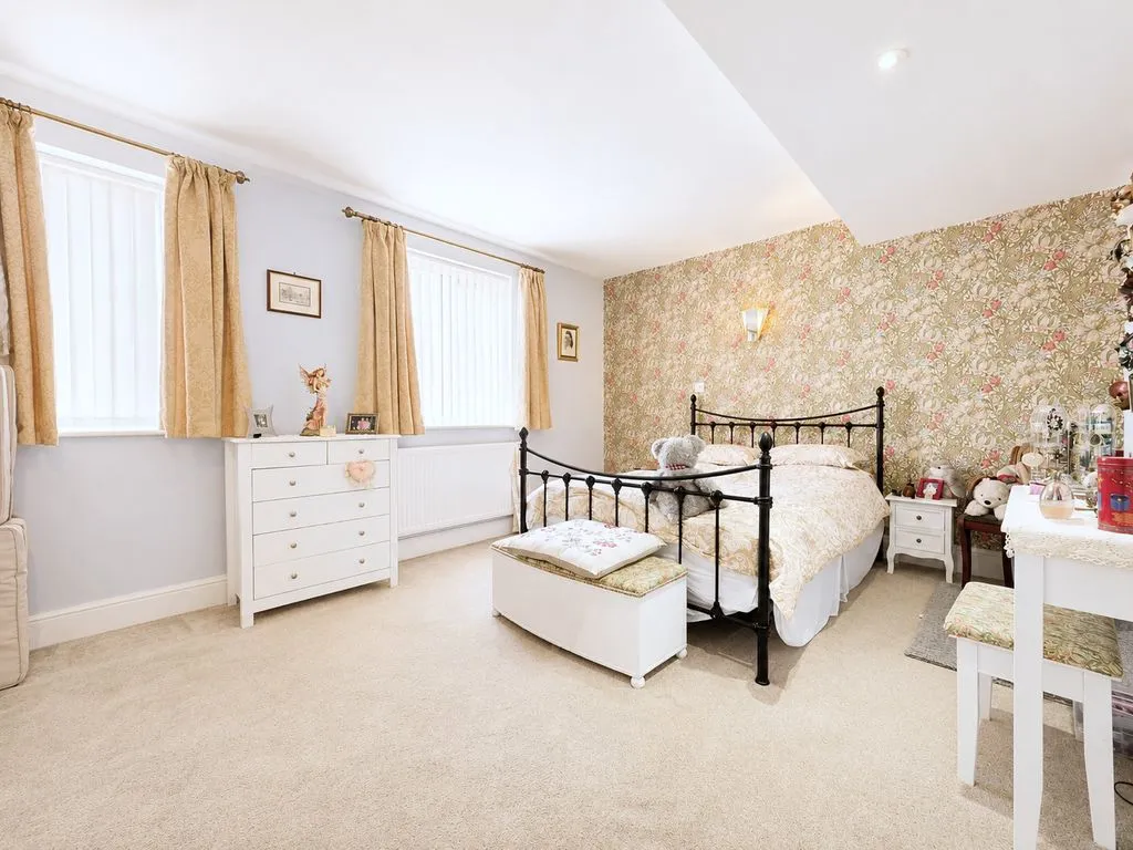 Spencers Road, Maidenhead, SL6, photo 12