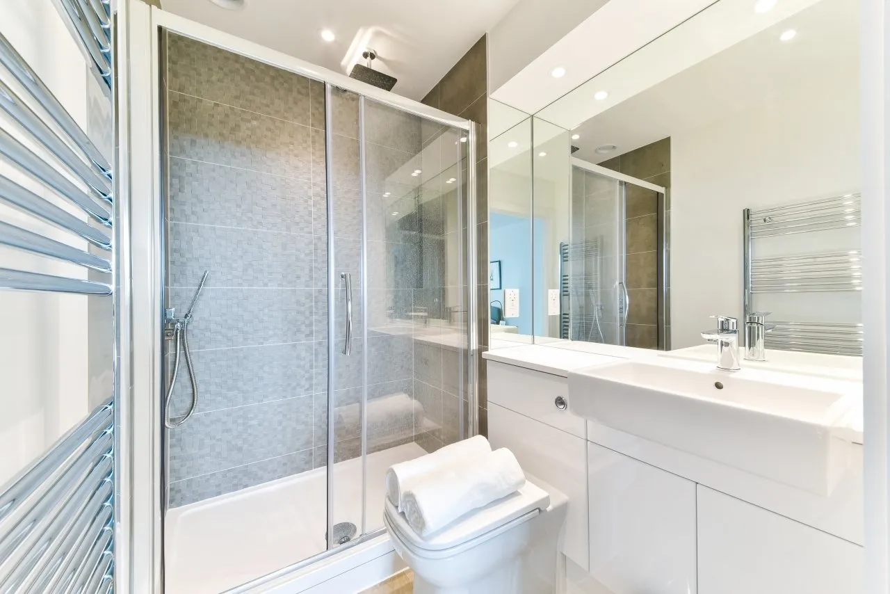 Epsom House, 2 Fairfield Avenue, Staines-upon-Thames, Greater London, TW18, photo 9