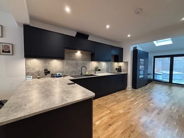 3 bed house to rent — Waterloo Road, Tonbridge