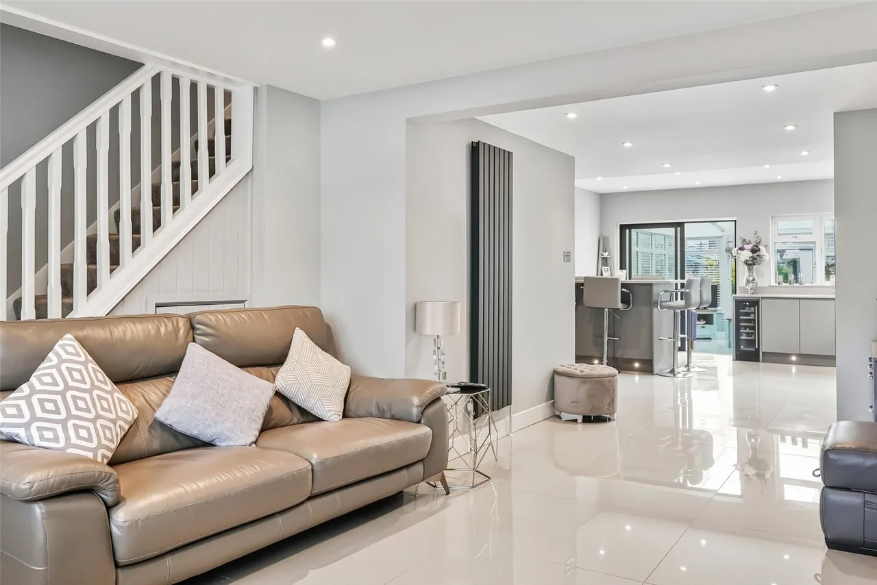 The Alders, Hanworth, TW13 6NX, photo 4