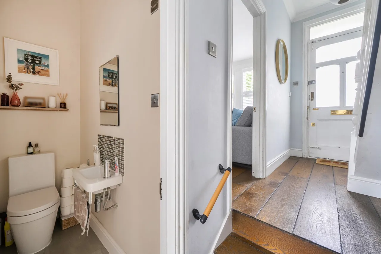 Mackenzie Road, BR3, photo 17