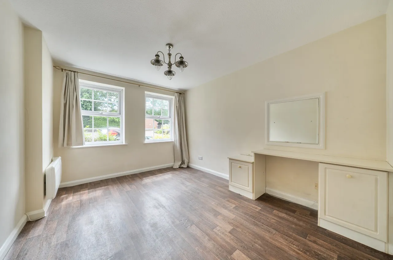 Raleigh Way, Frimley, Camberley, Surrey, GU16 8RH, photo 5