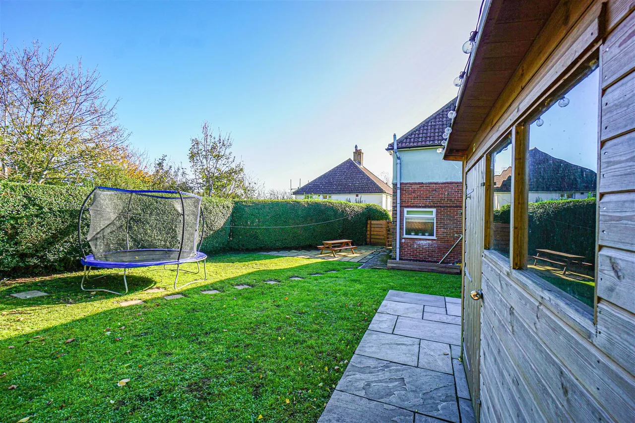 Bembrook Road, Hastings, photo 21