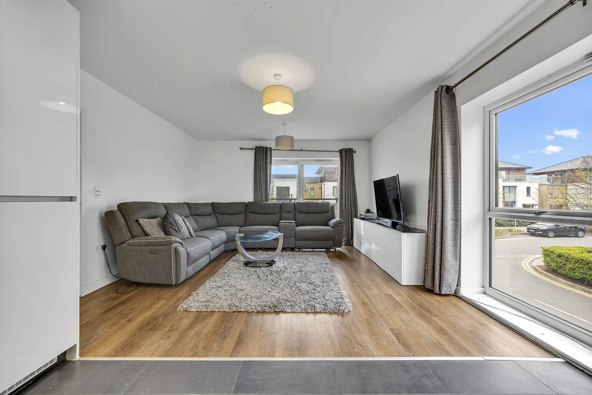 St Clements Avenue, Romford, Harold Wood, RM3 0HY, photo 7