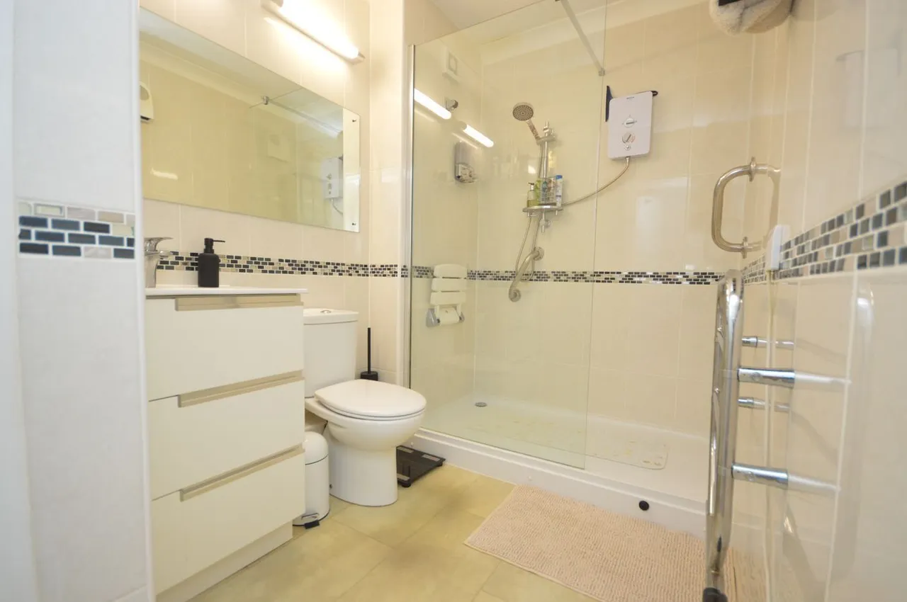 Station Road, Cheddar, BS27, photo 13
