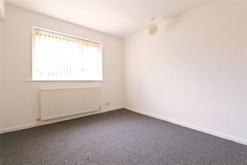 Walton Way, Denton, M34, photo 4