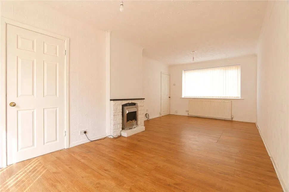 Walton Way, Denton, M34, photo 10