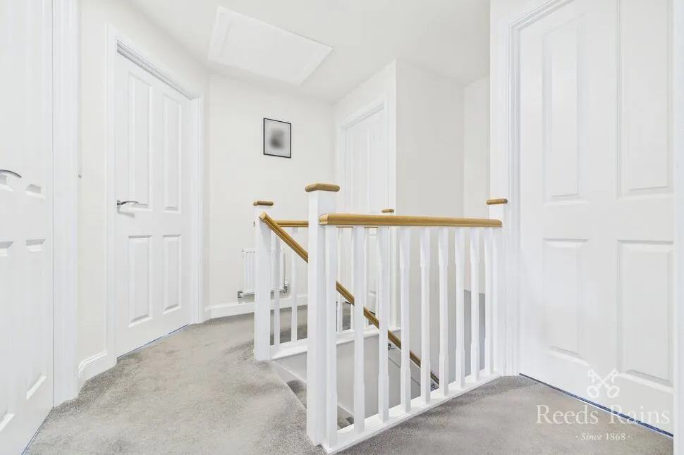 Meltonfield Chase, Dinnington, South Yorkshire, S25, photo 11