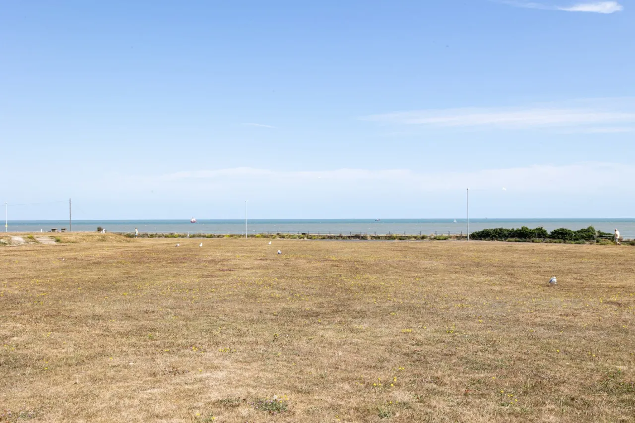 Palm Bay Avenue, Margate, CT9, photo 10