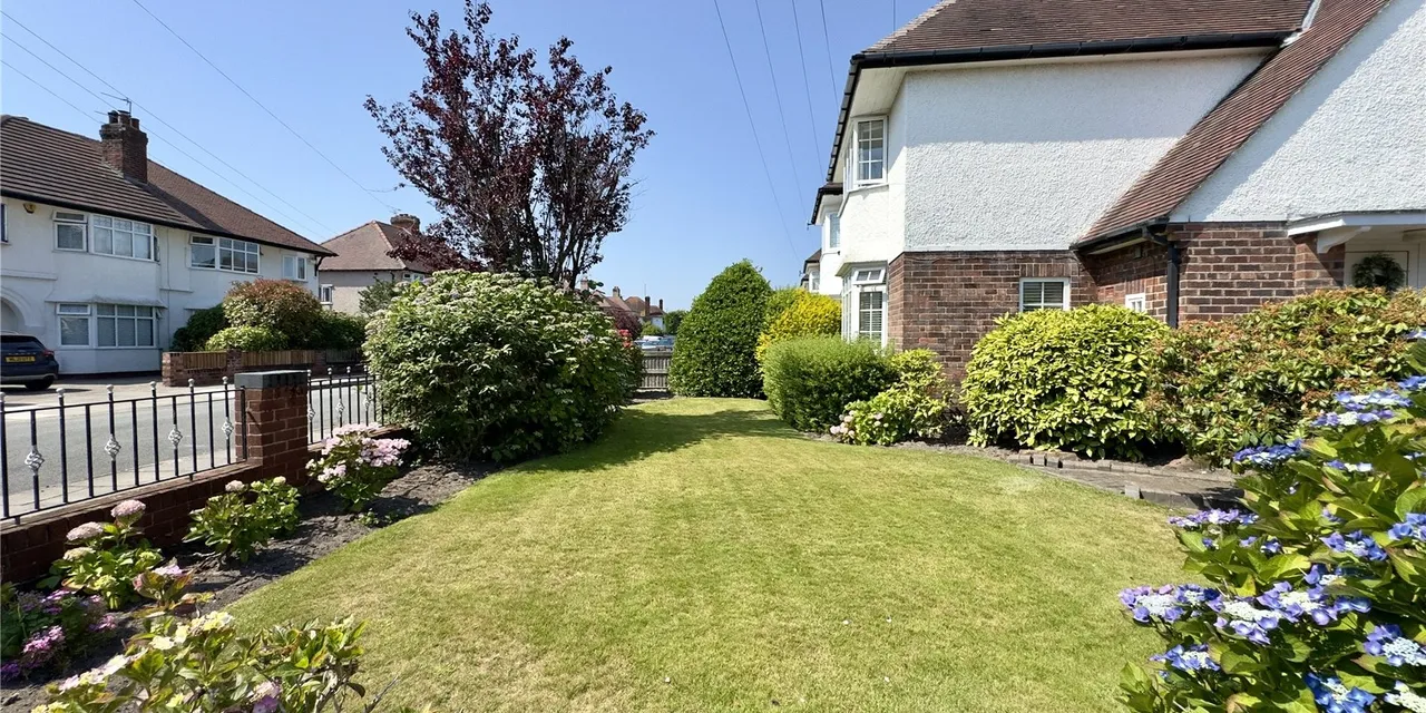 Gorse Road, Wirral, CH47, photo 3