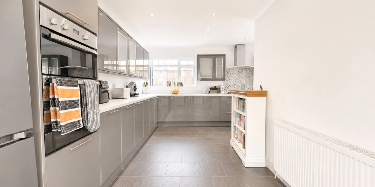 Gorse Road, Wirral, CH47, photo 8