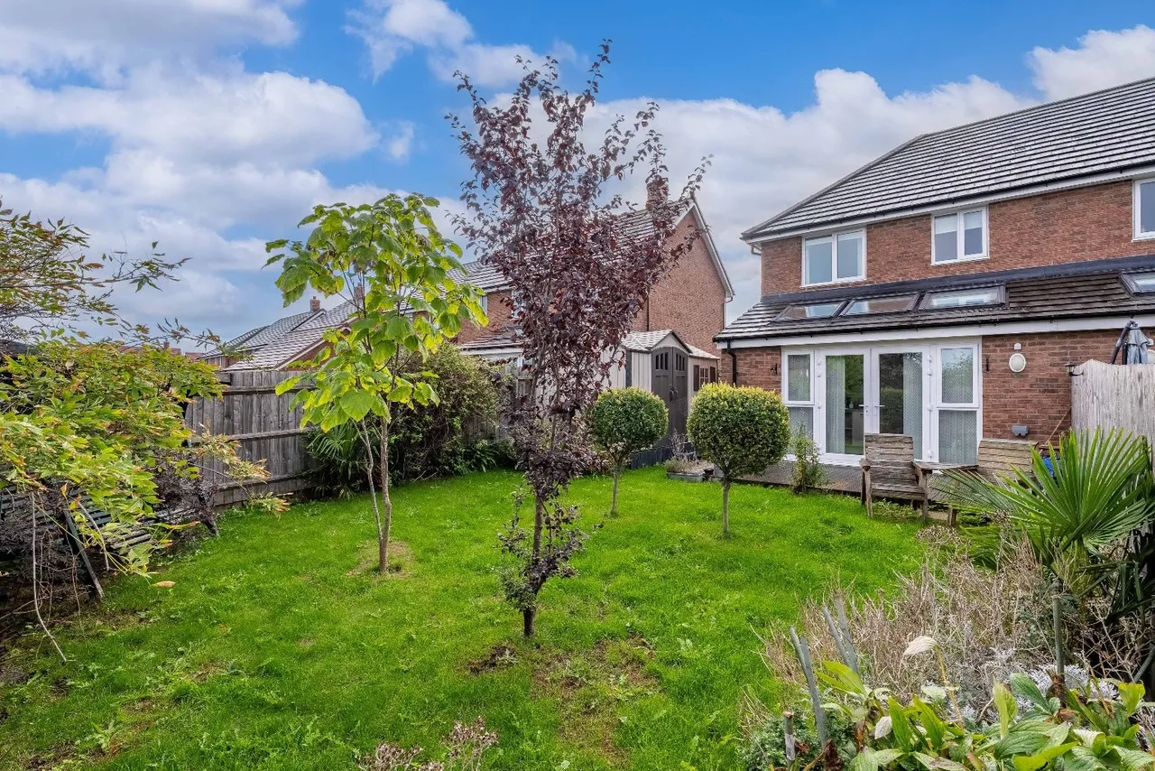 Wellings Grove, Arleston, TF1, photo 4
