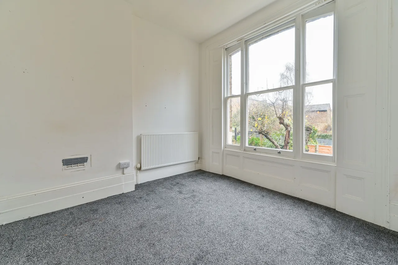 5b Burghley Road, London, photo 2