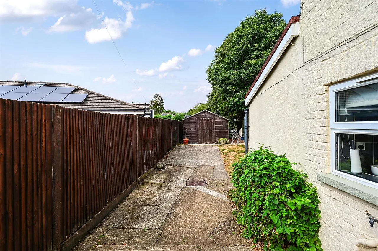 Vale Road, Ash Vale, Guildford, Surrey, GU12 5HJ, photo 15