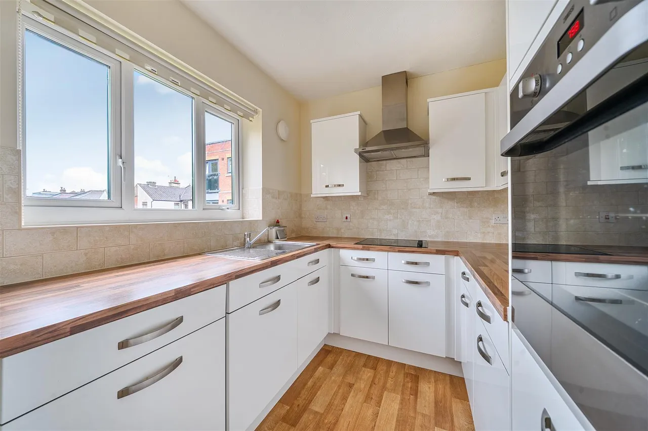 Archers Road, Eastleigh, SO50, photo 6
