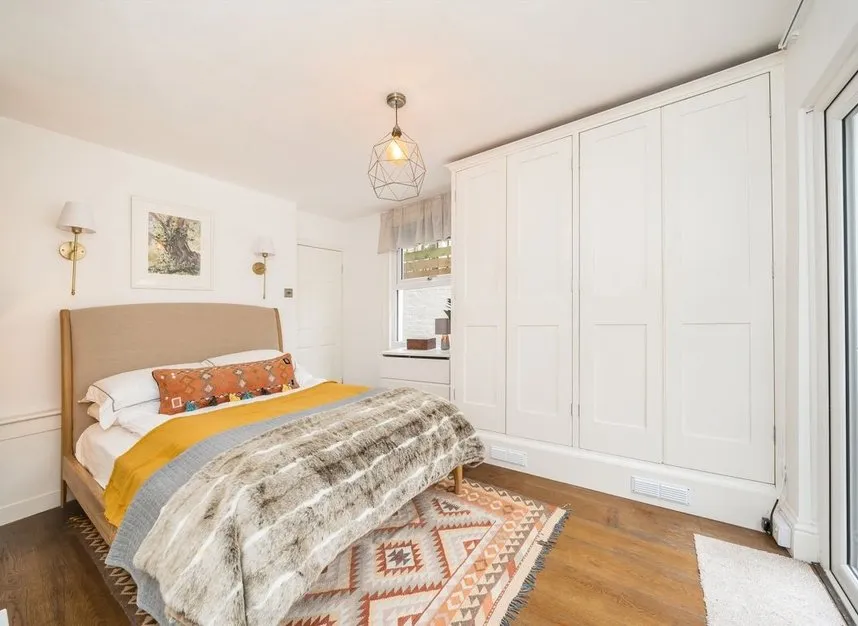 Hemberton Road, Clapham North, SW9, photo 5