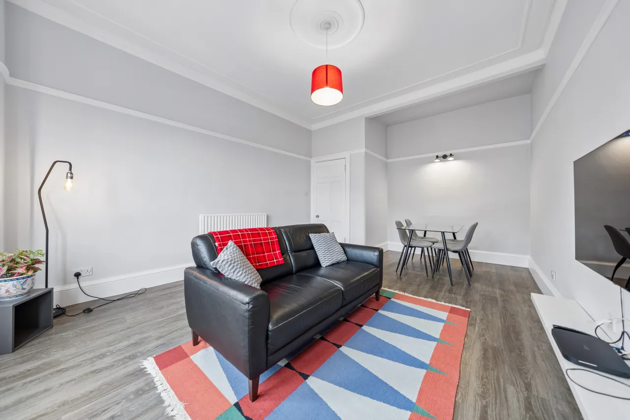 Hazel Avenue, Muirend, G44, photo 4