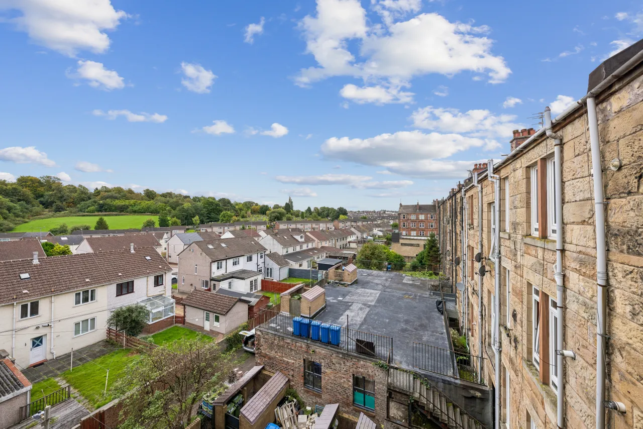 Hazel Avenue, Muirend, G44, photo 18