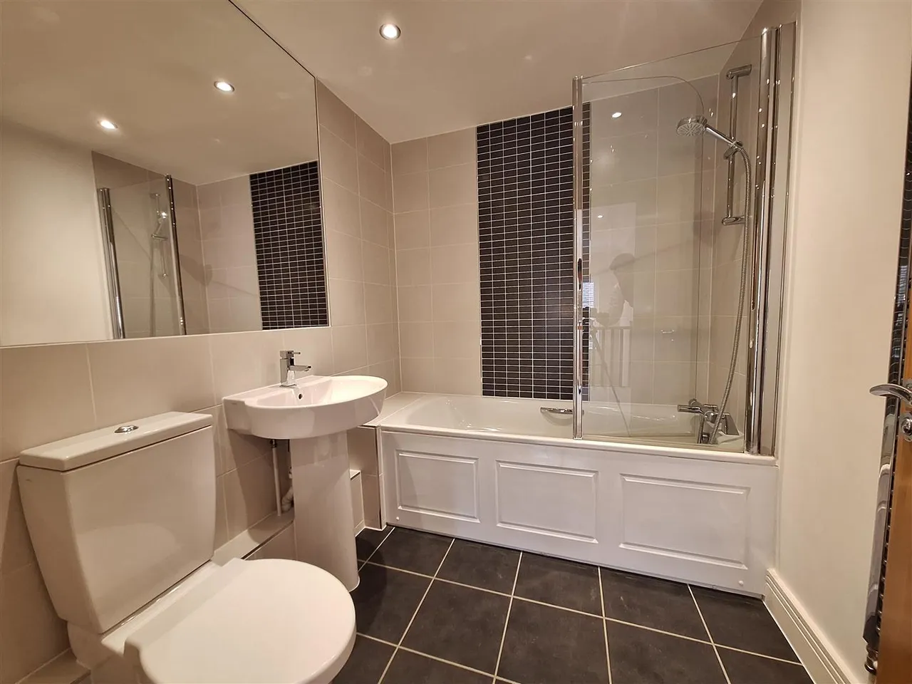 Cockney Hill, Tilehurst, RG30, photo 17