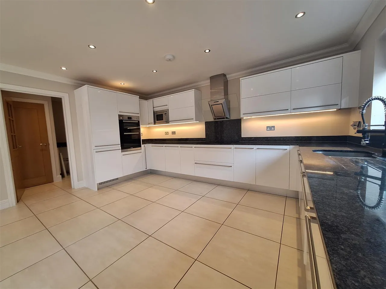 Cockney Hill, Tilehurst, RG30, photo 9