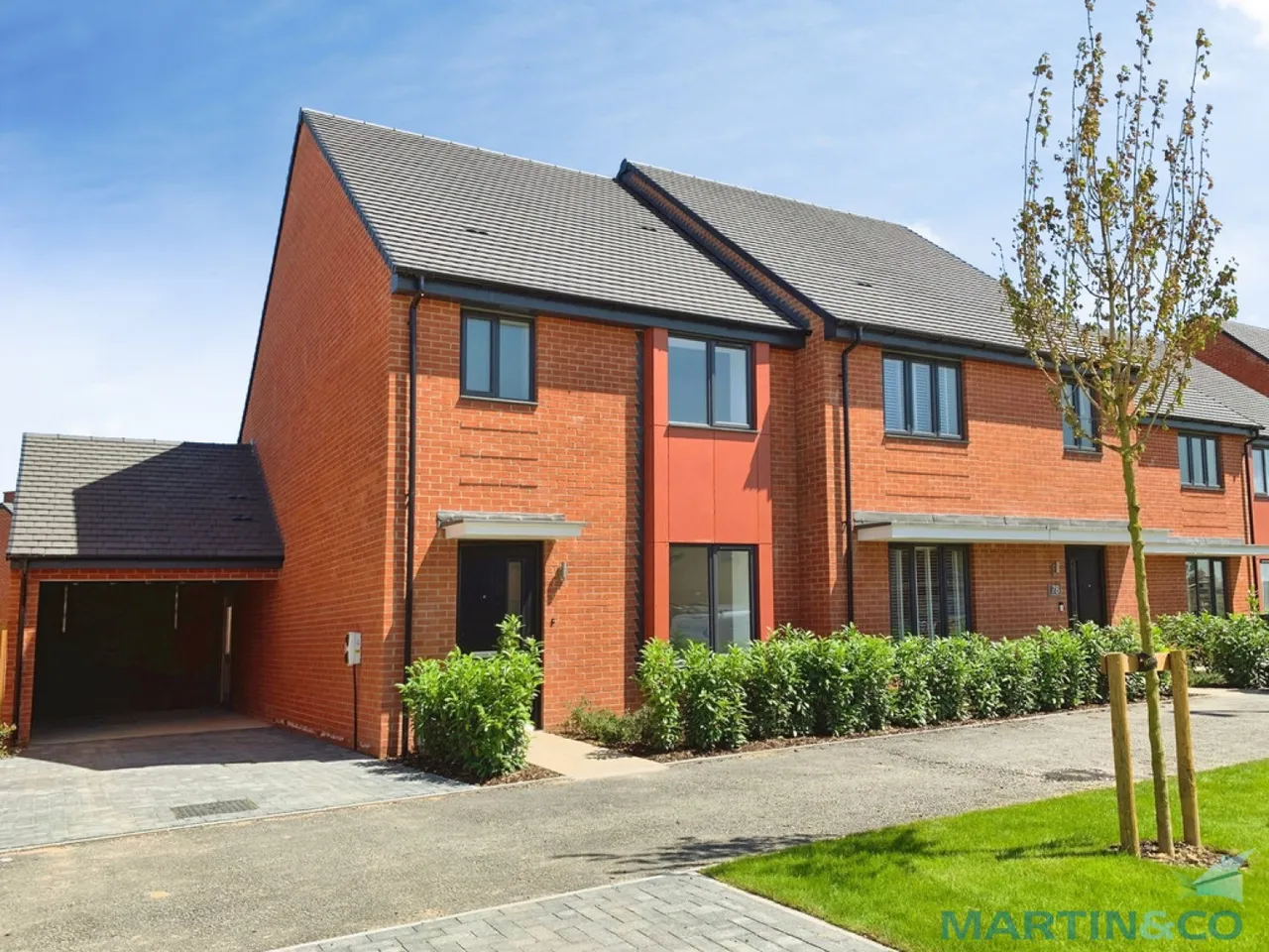 3 bed house to rent, Heritage Road, Kingsnorth, TN25