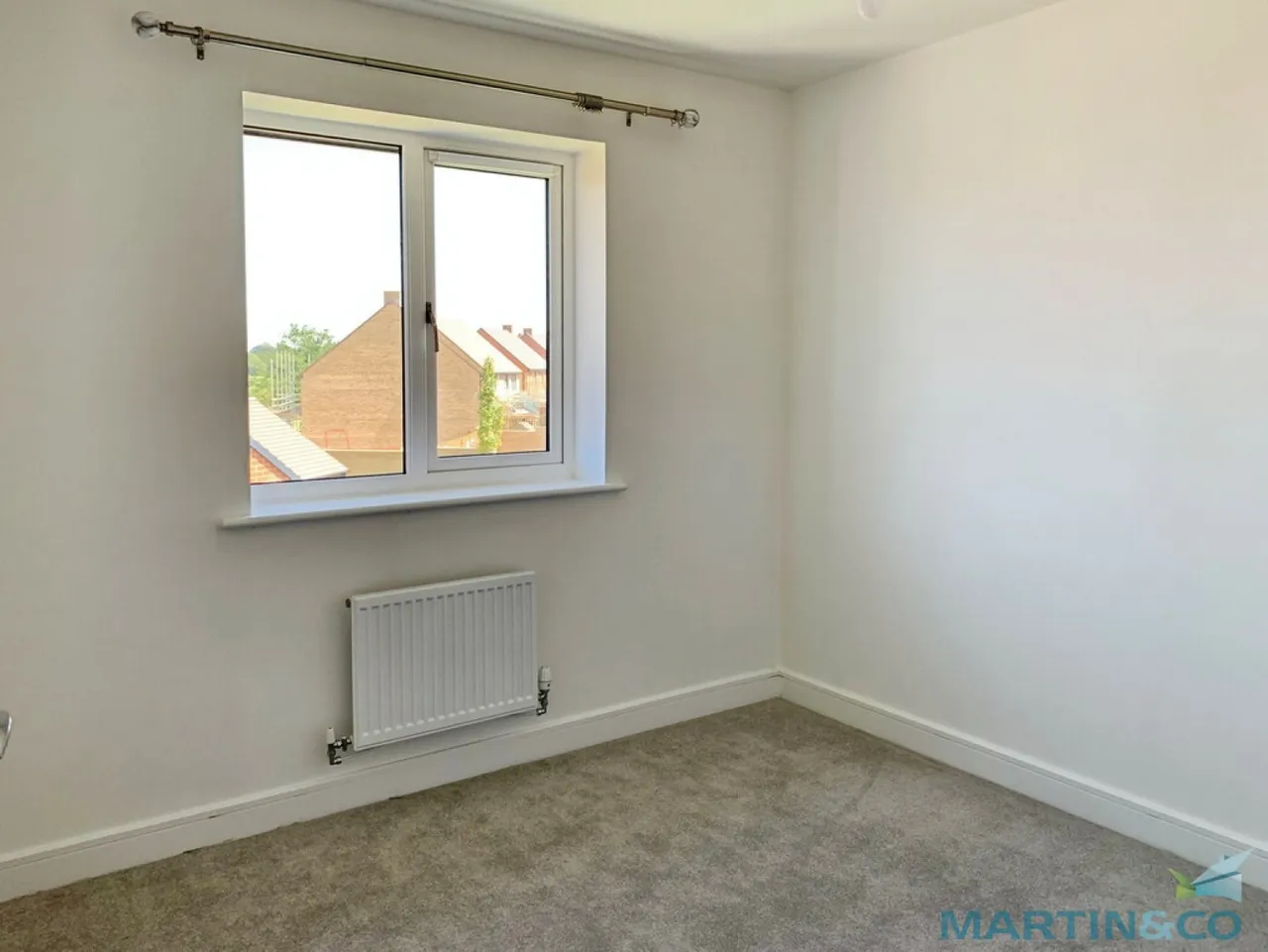 Heritage Road, Kingsnorth, TN25, photo 10
